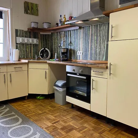 Roggendorf 2, Zentrumnah Und Voll Ausgestattet