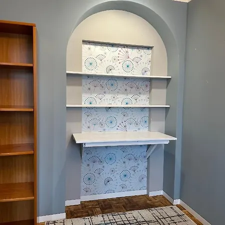 Roggendorf 2, Zentrumnah Und Voll Ausgestattet Appartamento