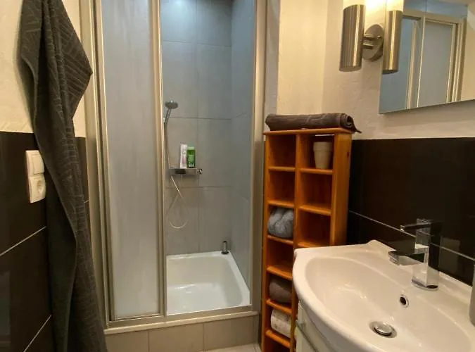 Roggendorf 2, Zentrumnah Und Voll Ausgestattet شقة ميشرنيش